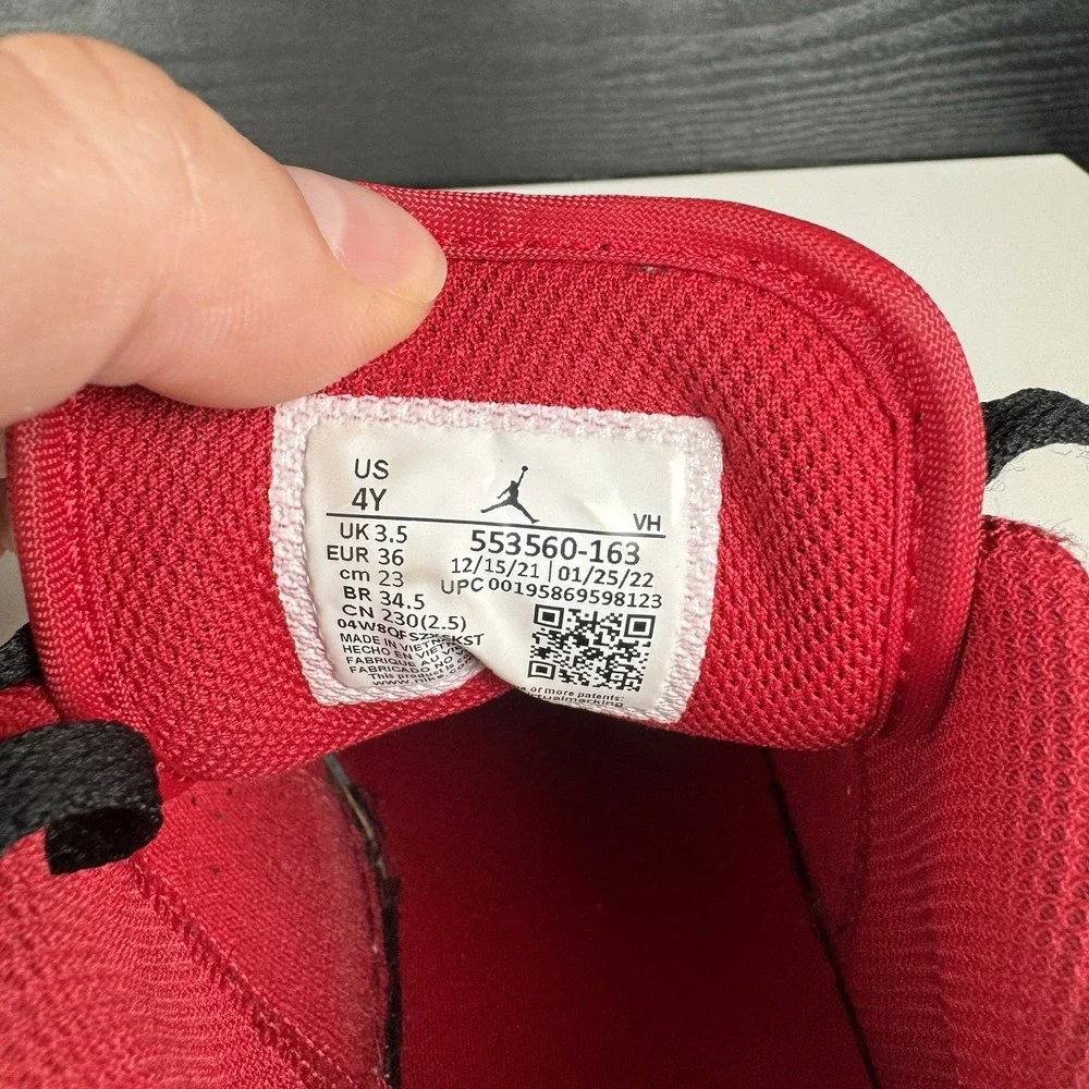 + Size 4Y - Jordan 1 Low Reverse Black Toe 553560-163